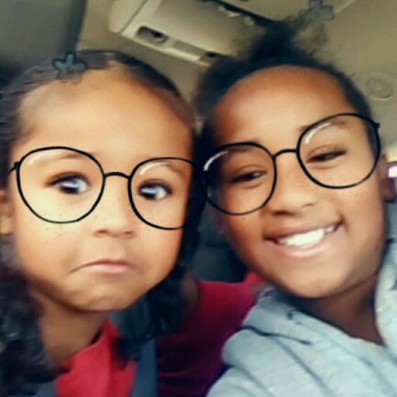 Meet your Posher, Amari - Picture 1 of 1